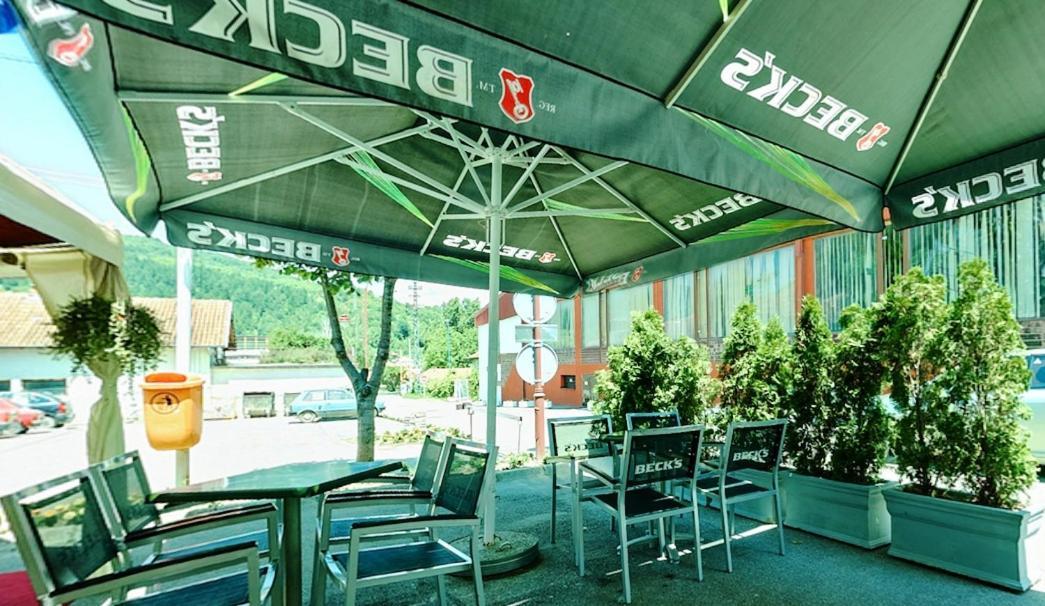 Hotel Sax Balkan Dimitrovgrad Esterno foto
