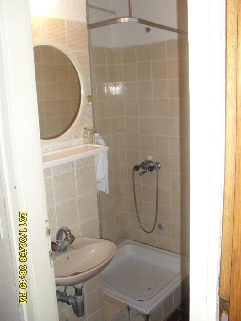 Hotel Sax Balkan Dimitrovgrad Esterno foto