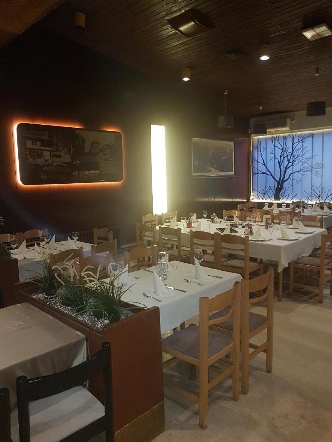 Hotel Sax Balkan Dimitrovgrad Esterno foto