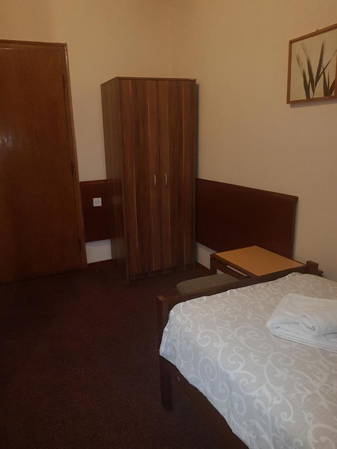 Hotel Sax Balkan Dimitrovgrad Esterno foto