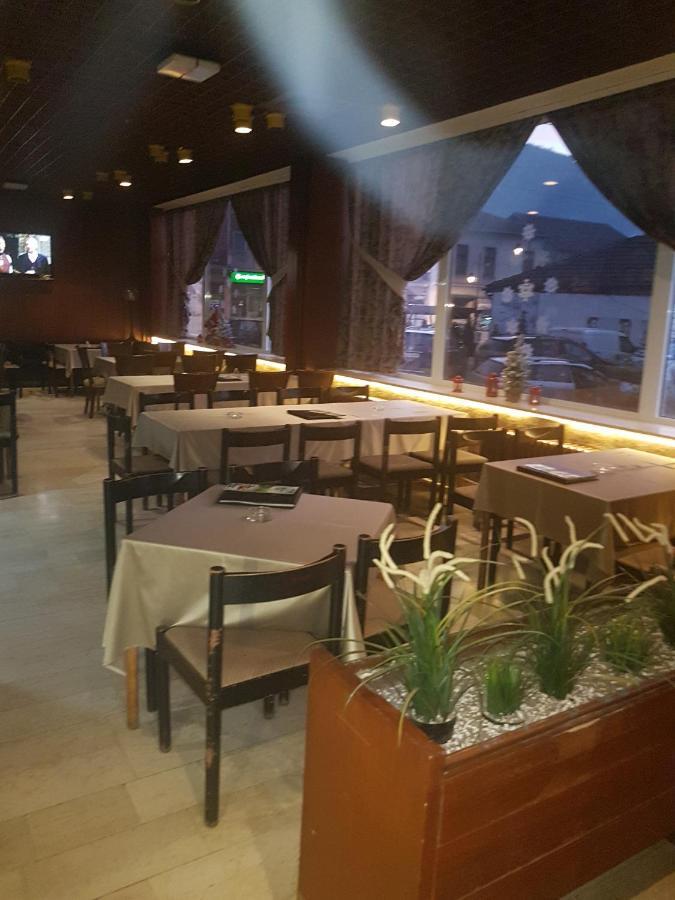 Hotel Sax Balkan Dimitrovgrad Esterno foto